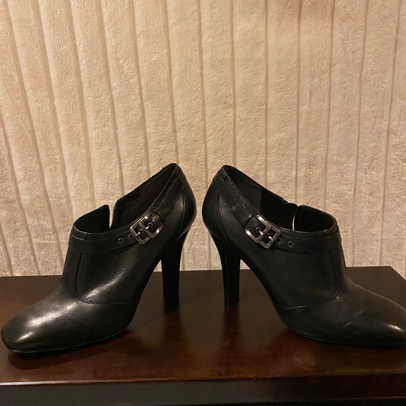 Via Spiga Black Booties - Picture 3 of 5